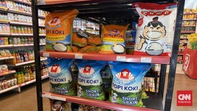 stok beras premium di sejumlah ritel modern