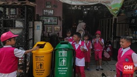 FOTO: Gerakan Pemilahan Sampah dari Rumah di Jakarta