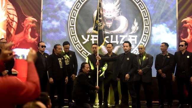 Yakuza Maneges, organisasi sosial dan dakwah baru di Kediri, dibentuk untuk membantu individu kembali ke jalan yang benar dan mendukung keadilan sosial.