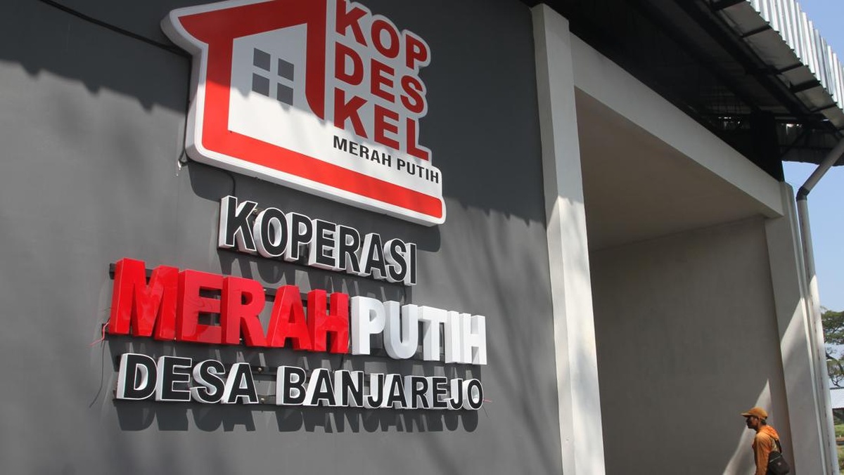 DPR Soroti Fenomena Ganjil Koperasi Merah Putih Cicil Utang