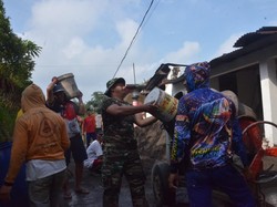 TNI Peduli, Korem 074/Warastratama Rehabilitasi Panti Asuhan di Karanganyar