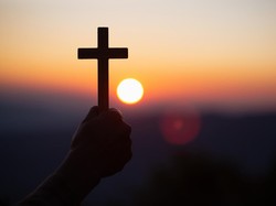 Long Weekend Kenaikan Yesus Kristus 2026, Ini Jadwal Misa di Surabaya
