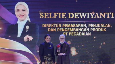 Direktur Pegadaian Selfie Dewiyanti Raih Leading Women Awards 2026