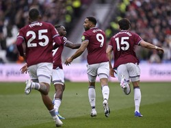 Siapa Bakal Degradasi, West Ham atau Tottenham?