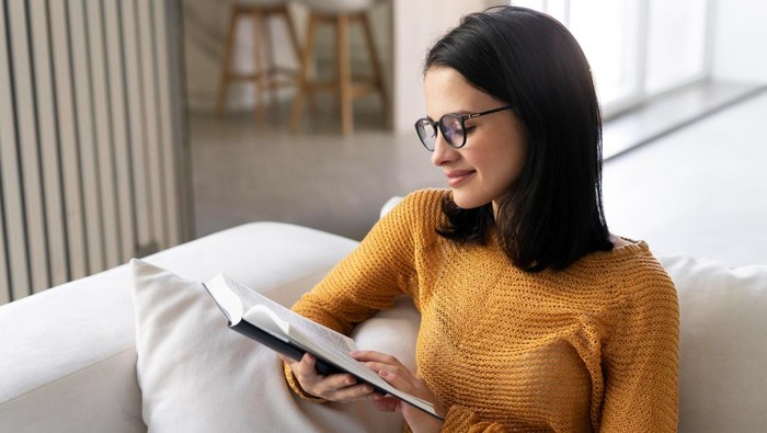 5 Buku Nonfiksi tentang Cinta yang Bantu Kamu Lebih Memahami Hubungan