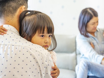Gentle Parenting Disebut Bisa Bikin Anak Manja, Benarkah?