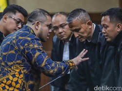 Hakim Perintahkan Ibam Eks Konsultan Nadiem Ditahan, Jalani Vonis 4 Tahun Bui