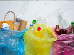 Warga Jakarta Kini Wajib Pilah Sampah dari Rumah, Ini 4 Kategorinya