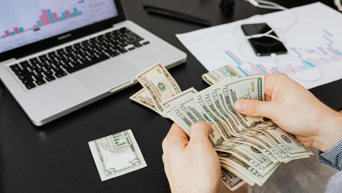 Asing Mulai Balik ke SBN dan Saham Bikin Rupiah Makin Strong