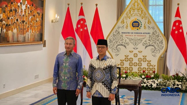 Menlu Singapura Tiba-Tiba Singgung Selat Malaka di Depan Sugiono