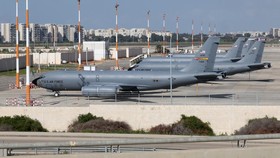 Pejabat Israel Kesal Bandara Tel Aviv Jadi Pangkalan Militer AS