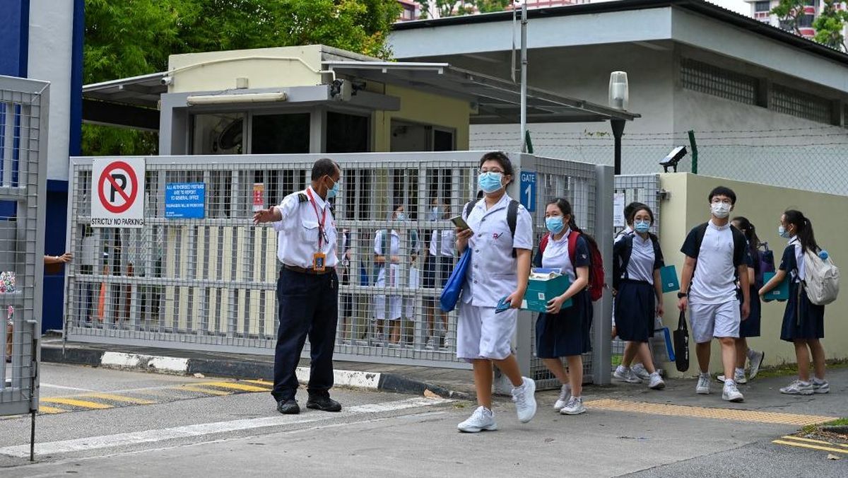 Singapura Terapkan Hukum Cambuk Pelajar Laki-laki Pelaku Bullying