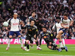 Tottenham Hotspur Vs Leeds United Selesai 1-1