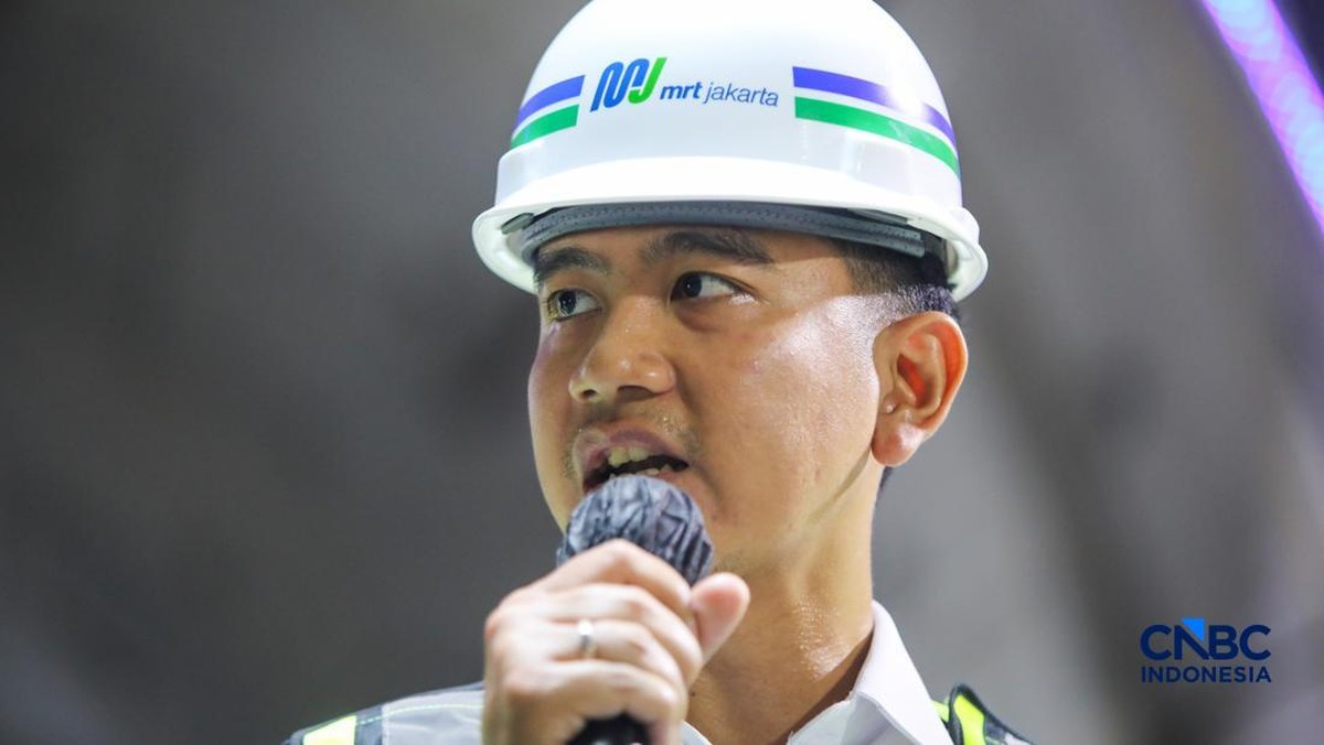 Instrumentalisasi Ijazah Menuju Pertarungan 2029
