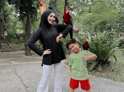 5 Potret Tampan Athar Anak Citra Kirana & Rezky Adhitya, Tingkahnya Selalu Bikin Ketawa