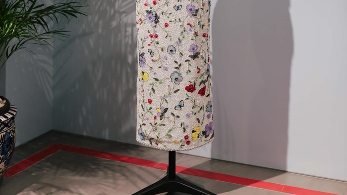 alice + olivia