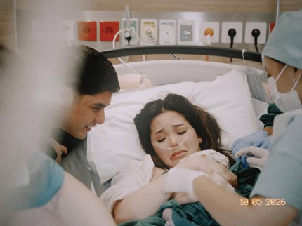 Momen Haru Alyssa Daguise Melahirkan, Kesakitan hingga Tangis Haru Sambut Baby Soleil