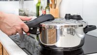 10 Panci Presto Terbaik Untuk Memasak Beragam Makanan Cepat Dan Mudah