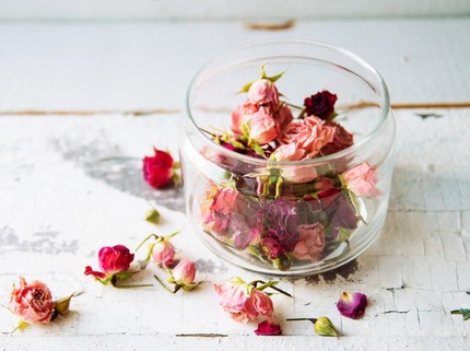 Mengenal Potpourri, Pengharum Ruangan dari Bunga Kering yang Bisa DIY di Rumah