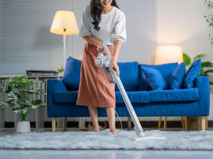 5 Rekomendasi Vacuum Cleaner Wet and Dry, Sedot Debu Sekaligus Mengepel Lantai