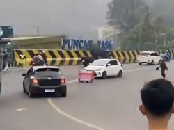 Viral Mobil LCGC Ribut dengan Pemotor di Puncak Cianjur, Begini Faktanya