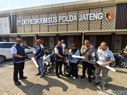 Gagalkan Penyelundupan ke Timor Leste, Polda Jateng Kembalikan Motor ke Pemilik