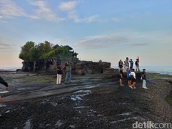 Kunjungan Wisatawan di Tanah Lot Masih Landai Jelang Long Weekend