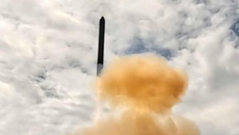 Rusia Uji Coba Terbaru Rudal Nuklir Sarmat Berdaya Ledak 7,5 Megaton