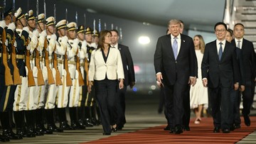 Trump Tiba di Beijing Jelang Pertemuan dengan Xi Jinping