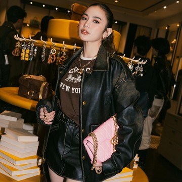 Vibes Estetik buat Spring/Summer: Bongkar 3 Gaya Keren yang Wajib Dicoba Gen Z, Featuring Koleksi Coach Terbaru!