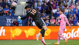 FOTO: Lionel Messi Capai 909 Gol dalam Karier