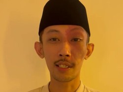 Anggota DPRD Jember Main Game-Merokok Saat Rapat Siap Disanksi