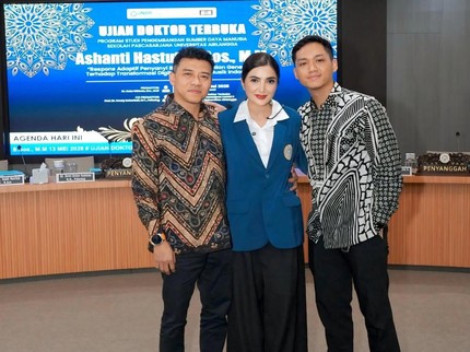 Ashanty Lulus S3 Unair dengan Predikat Sangat Memuaskan, Dapat Dukungan Anak & Suami