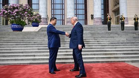 Xi Jinping ke Trump: AS-China Seharusnya Jadi Mitra, Bukan Rival