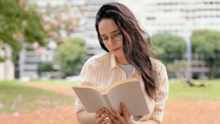 BeauPicks: 3 Buku 'Tipis' yang Bantu Kamu Keluar dari Reading Slump