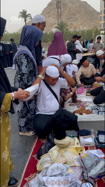 Ramai Pasar Dadakan di Kawasan Jemaah Haji Indonesia di Makkah