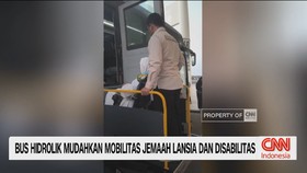 VIDEO: Bus Hidrolik Mudahkan Mobilitas Jemaah Lansia dan Disabilitas