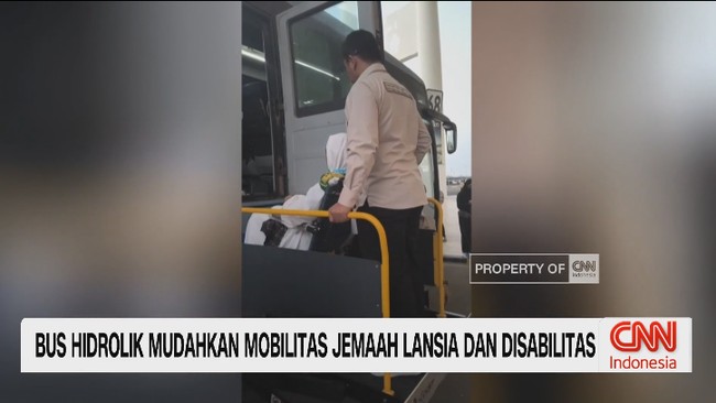 VIDEO: Bus Hidrolik Mudahkan Mobilitas Jemaah Lansia dan Disabilitas