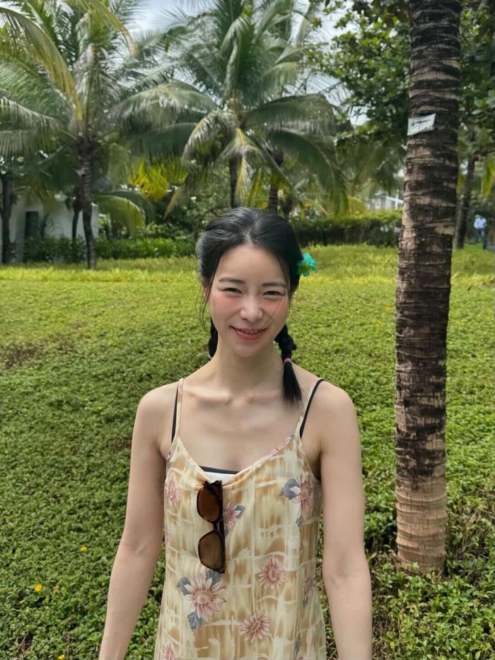Debut akting di tahun 2014 lewat film romansa berjudul 'Obsessed' yang langsung membawa namanya mendapat penghargaan sebagai aktris pendatang baru terbaik./ foto: instagram.com/limjjy2