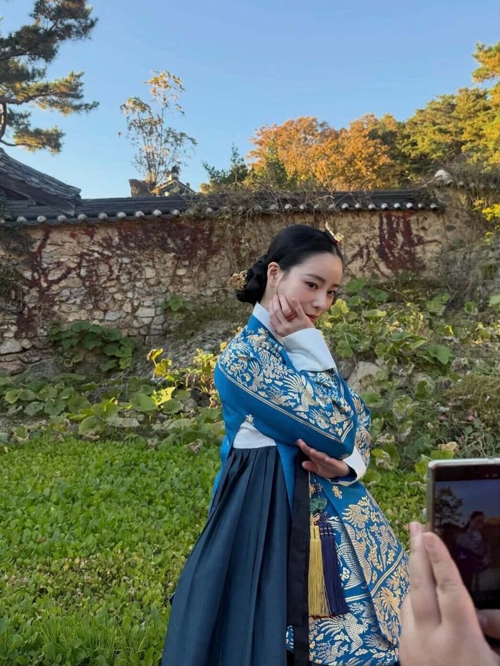 Dikenal sebagai aktris yang mampu memerankan berbagai karakter, semua Lim Ji Yeon pelajari ketika menempuh pendidikan di Universitas Seni Nasional Korea./ foto: instagram.com/limjjy2