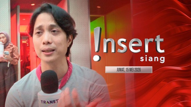 Insert Siang: Dikta dan Karier Musiknya: Gitar Wajib Ada saat Manggung