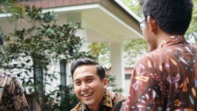 Pesona Kevin Gusnadi, Politikus Lajang yang Usianya 2 Tahun Lebih Muda dari Ayu Ting Ting