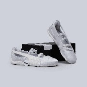 Rekomendasi Sneakers Satin yang Feminin dan Nyaman Dipakai Seharian
