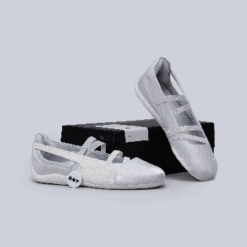 Rekomendasi Sneakers Satin yang Feminin dan Nyaman Dipakai Seharian