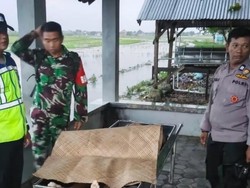 2 Orang Tersambar Petir Saat Berteduh Dekat Keranda di Pemalang, 1 Tewas