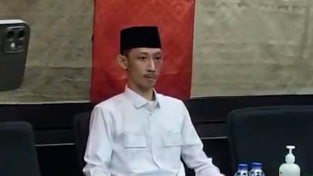 Gerindra Sanksi Syahri Gegara Main Game-Merokok saat Rapat DPRD Jember