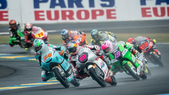 Veda Ega Pratama menunjukkan peningkatan performa pada hari kedua Moto3 Catalunya 2026, dari urutan ke-23 ke-13.