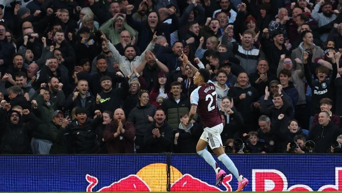 FOTO: Aston Villa Hancurkan Liverpool