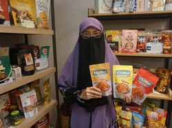 Camilan Bawang Goreng yang Membuat Uli Cuan Jutaan Rupiah dari Rumah