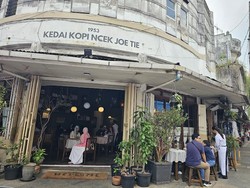 One Day Trip Kulineran di Sukabumi, Cobain Bubur Ayam hingga Mochi Legendaris